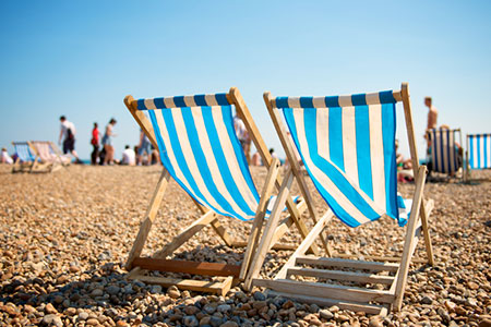 From city to coast: Easy day trips by coach